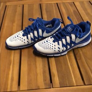 Lightly worn nike trainer 5.0 fingertrap